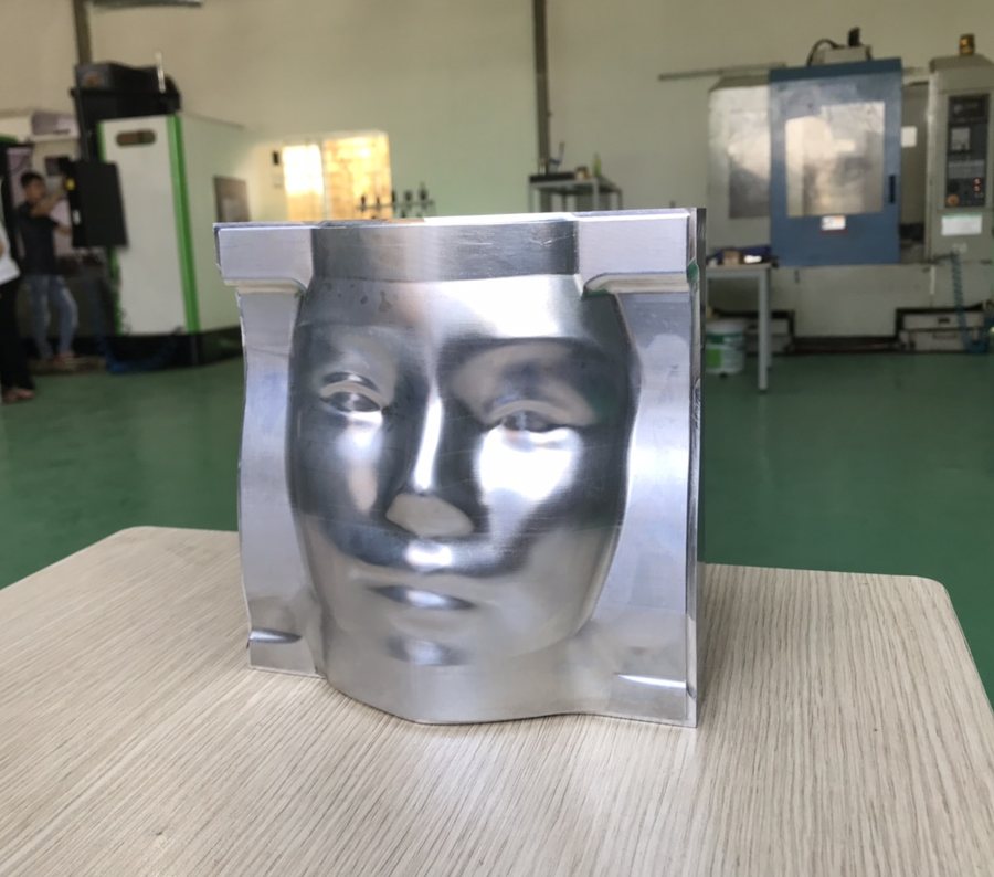 Mặt nạ nhôm phay CNC làm tại xưởng CVTECH